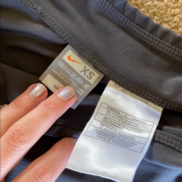 Nike - Picture 3 of 3